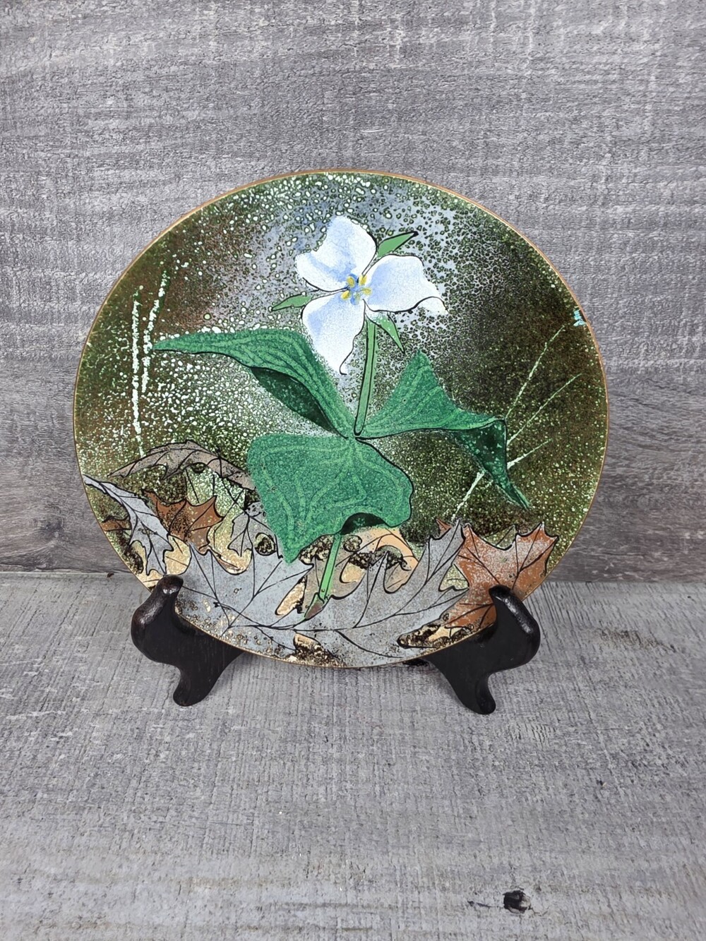 VTG Norman Brumm 8.25” Enamel Copper Plate White Trillium Michigan Flower 42.13